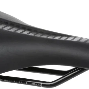 Halfords Urban Saddle